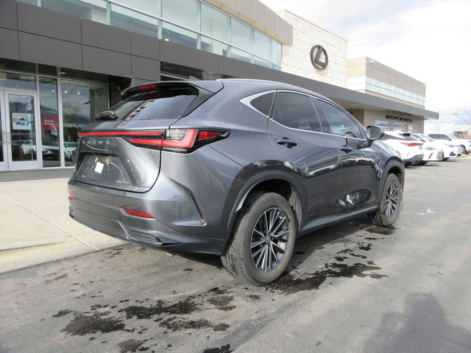 Used 2023 Lexus NX 250 FWD w/ Premium Package image 9