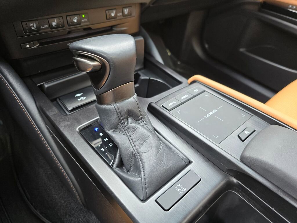 Used 2022 Lexus ES 250 w/ Premium Package image 30