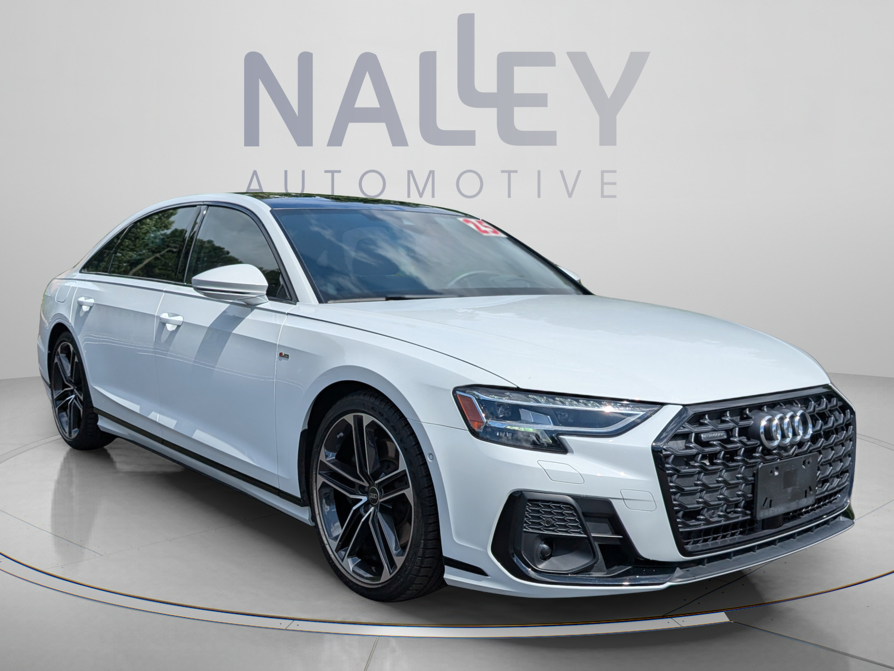 Used 2025 Audi A8 L 3.0T AWD/4WD image 7