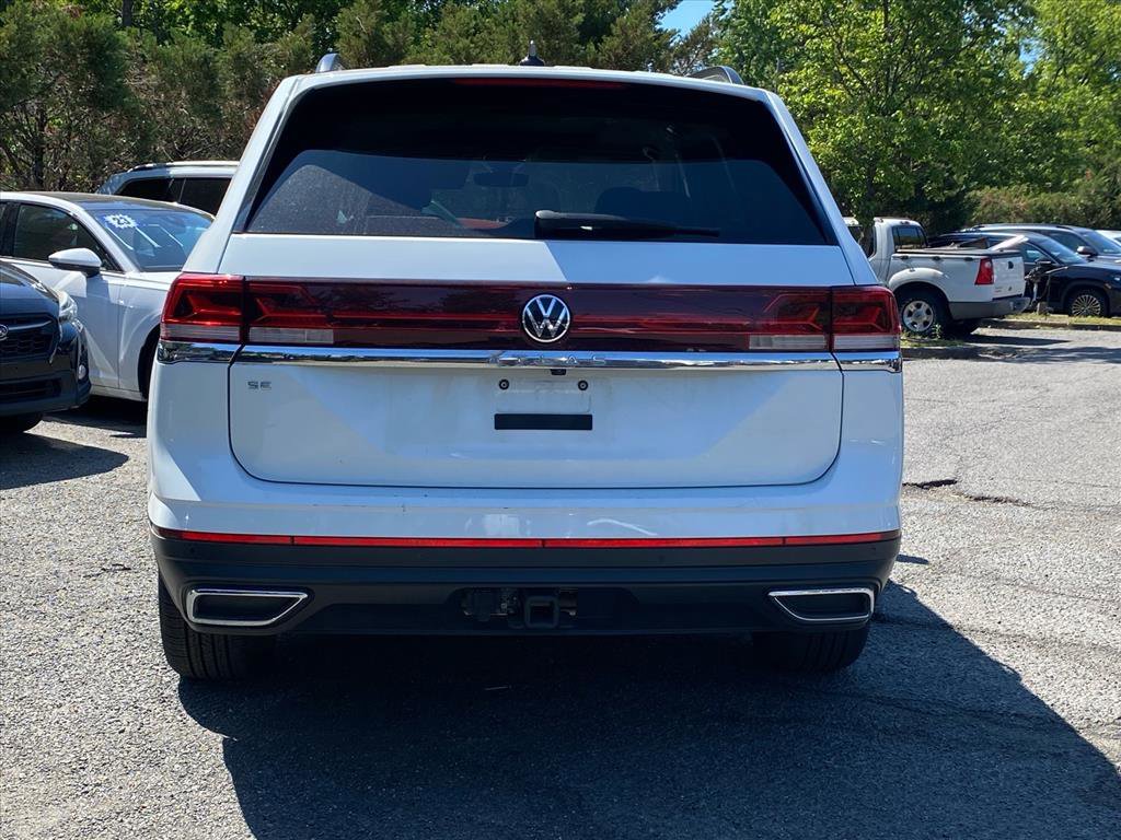 Certified 2024 Volkswagen Atlas SE FWD image 4