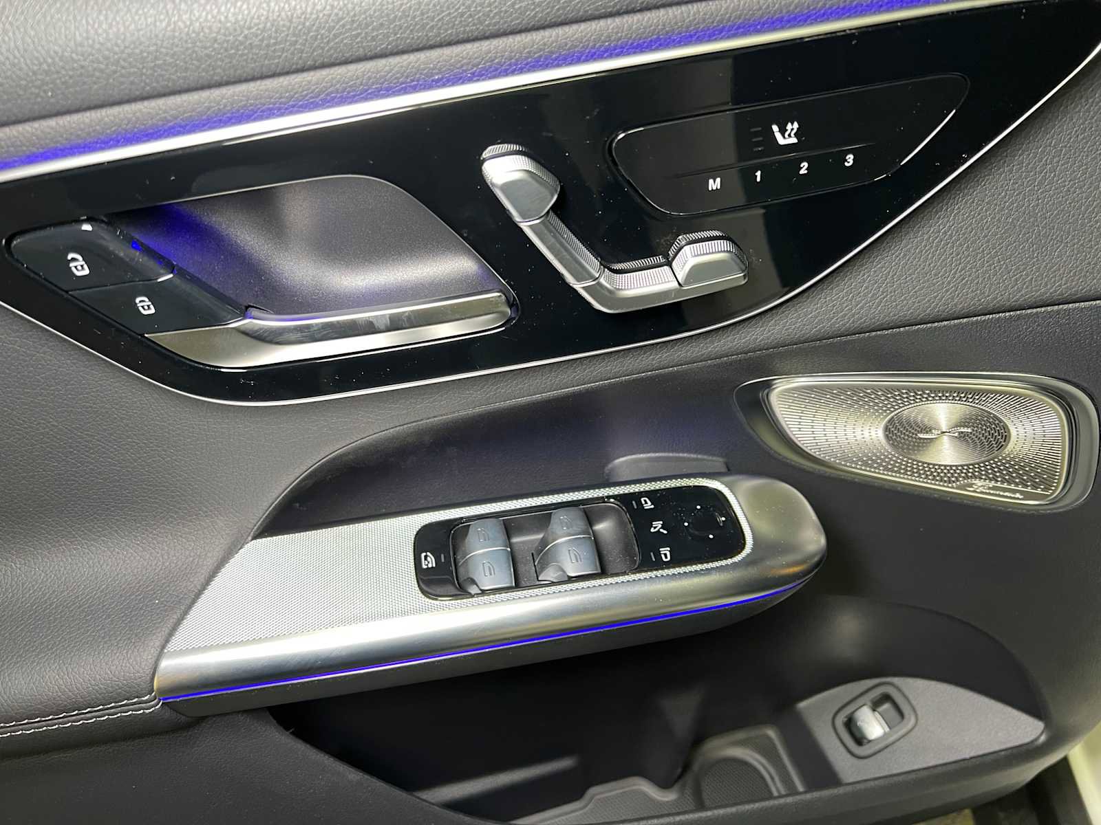 New 2025 Mercedes-Benz GLC 300 4MATIC image 19