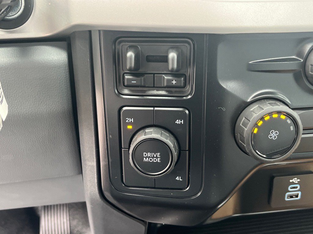 New 2026 Ford F350 XL w/ XL Chrome Package AWD/4WD image 12