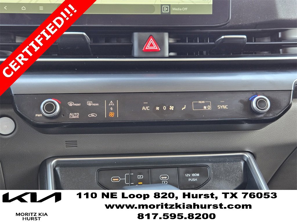 Certified 2025 Kia Carnival image 21