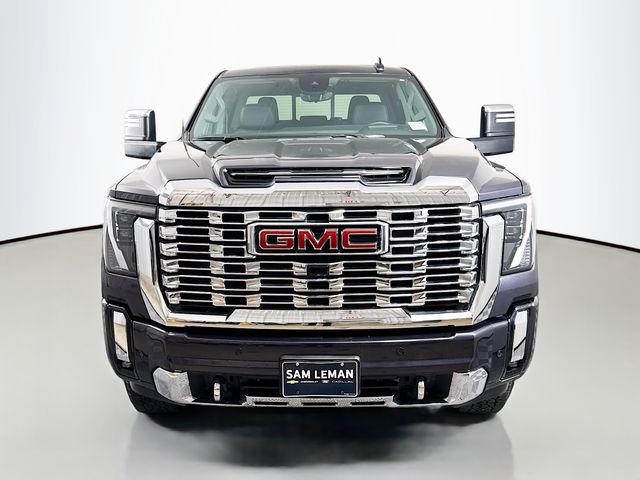 Used 2024 GMC Sierra 2500 Denali w/ Denali Reserve Package AWD/4WD image 2