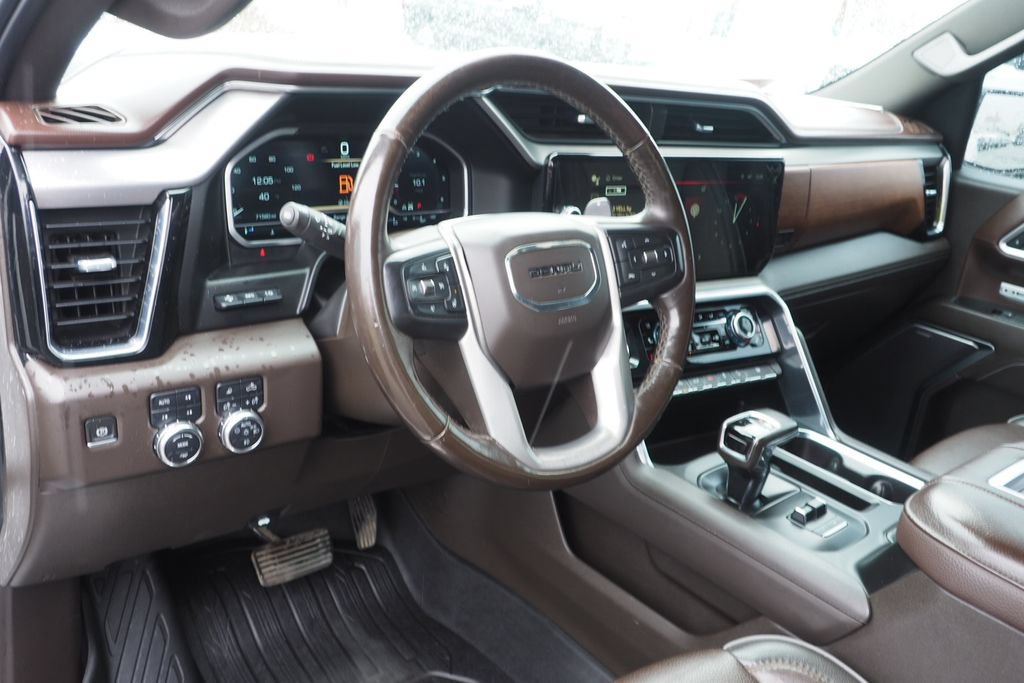 Used 2022 GMC Sierra 1500 Denali w/ Denali Reserve Package AWD/4WD image 12
