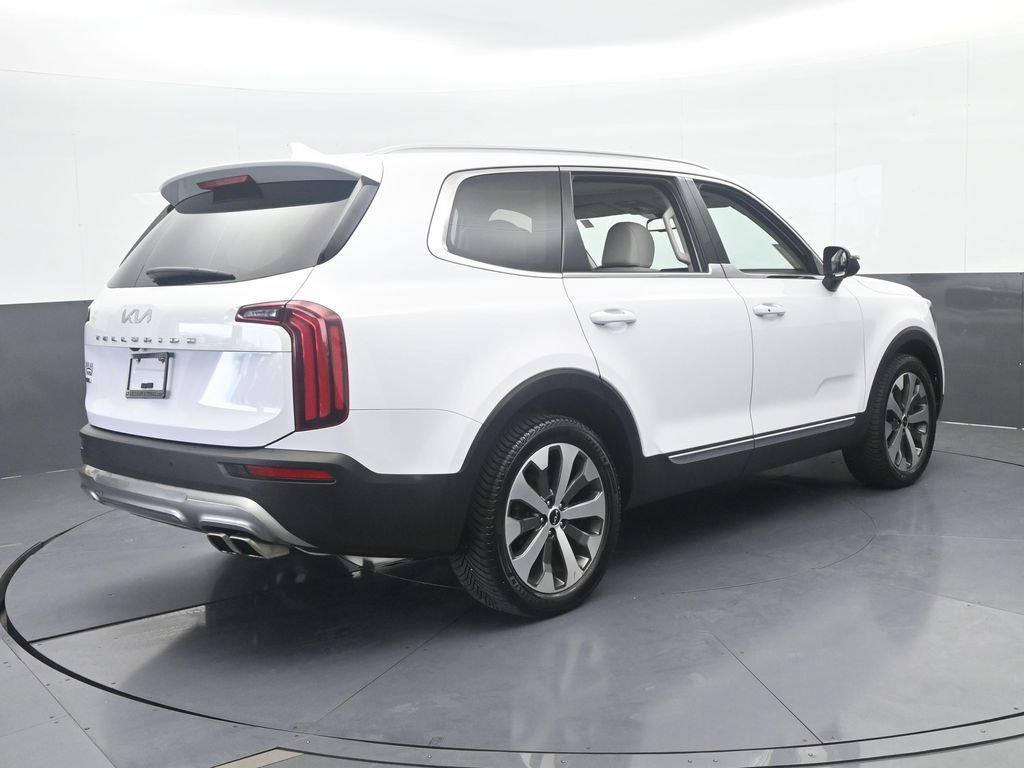 Used 2022 Kia Telluride EX w/ EX Premium Package AWD/4WD image 6