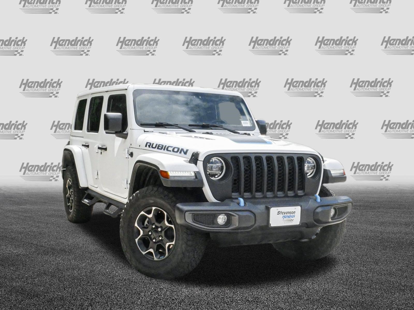 Used 2022 Jeep Wrangler Unlimited Rubicon 4xe w/ Cold Weather Group AWD/4WD image 2