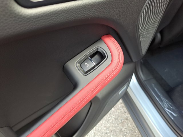 New 2026 Porsche Macan Turbo image 22