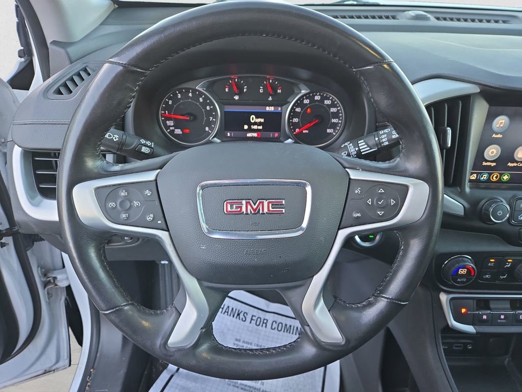 Used 2022 GMC Terrain SLT w/ Elevation Edition image 13