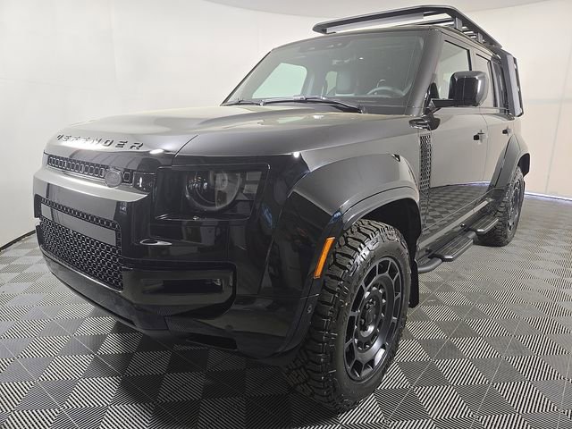 New 2026 Land Rover Defender 110 OCTA image 2