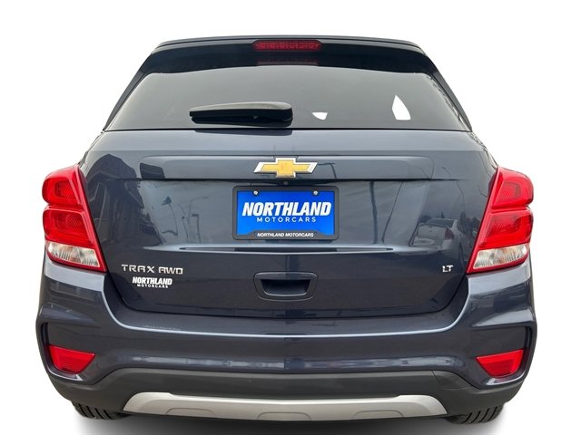 Used 2018 Chevrolet Trax LT w/ LT Convenience Package image 14