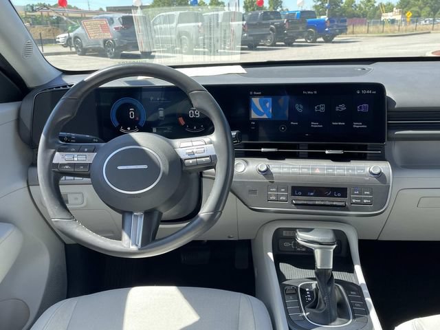 Used 2024 Hyundai Kona SEL AWD/4WD image 12