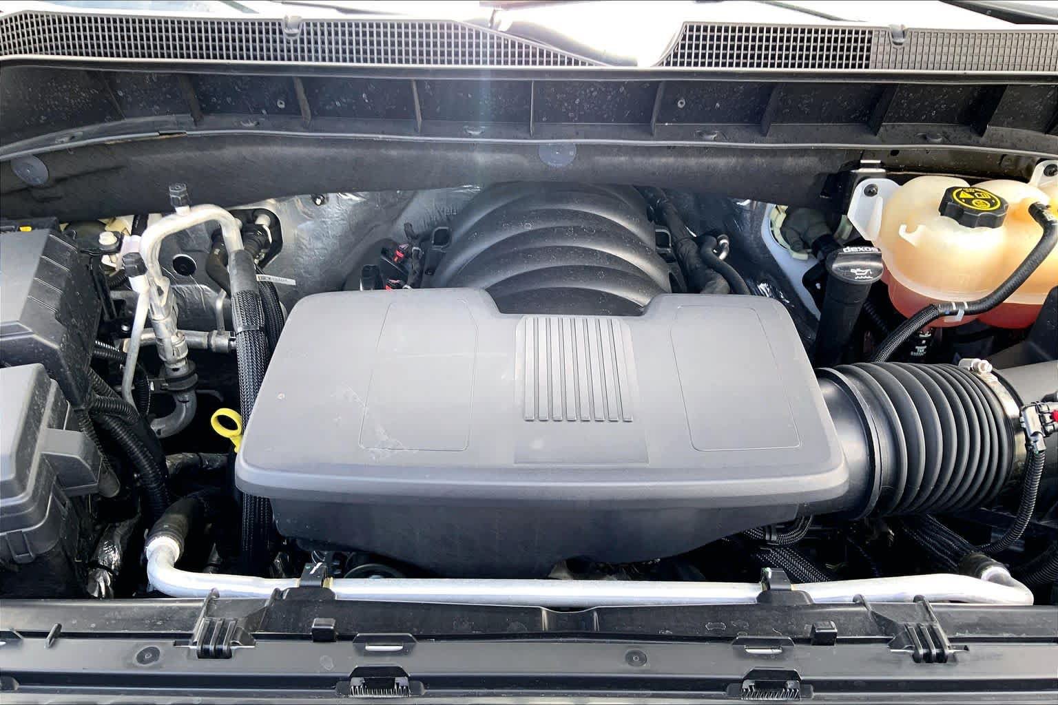 Used 2022 Chevrolet Silverado 1500 LTZ AWD/4WD image 32