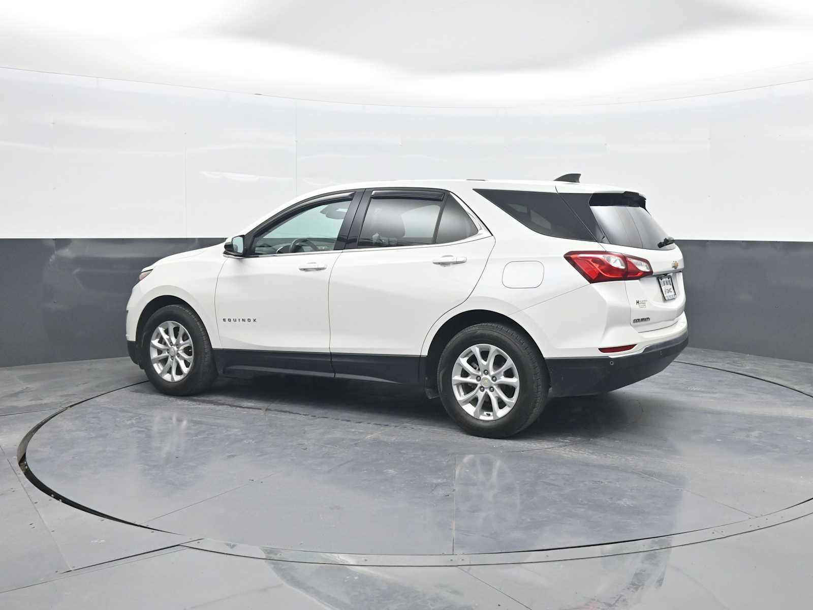 Used 2019 Chevrolet Equinox LT FWD image 44
