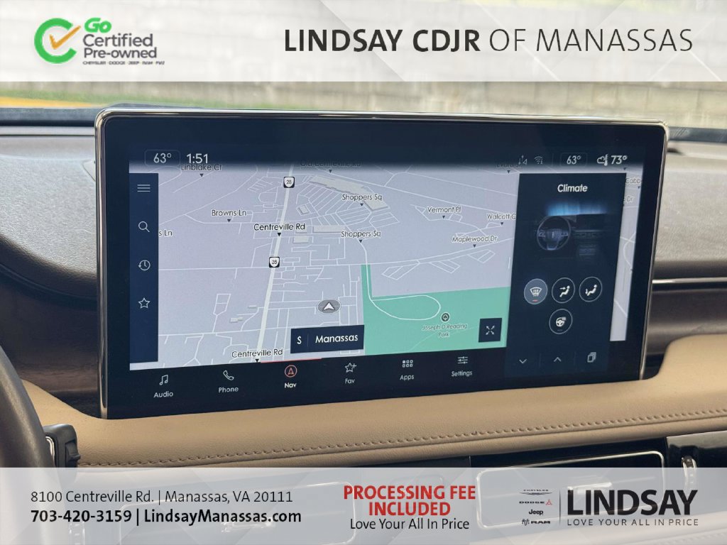 Used 2023 Lincoln Nautilus Reserve AWD/4WD image 11