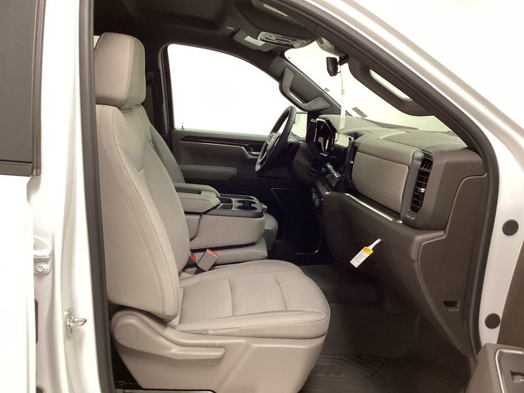 New 2026 Chevrolet Silverado 1500 LT w/ Z71 Off-Road Package AWD/4WD image 29