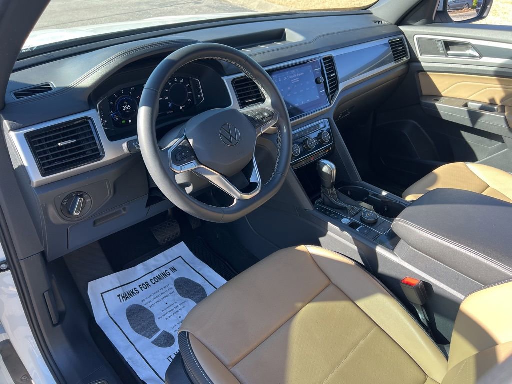 Used 2023 Volkswagen Atlas Cross Sport SE image 15