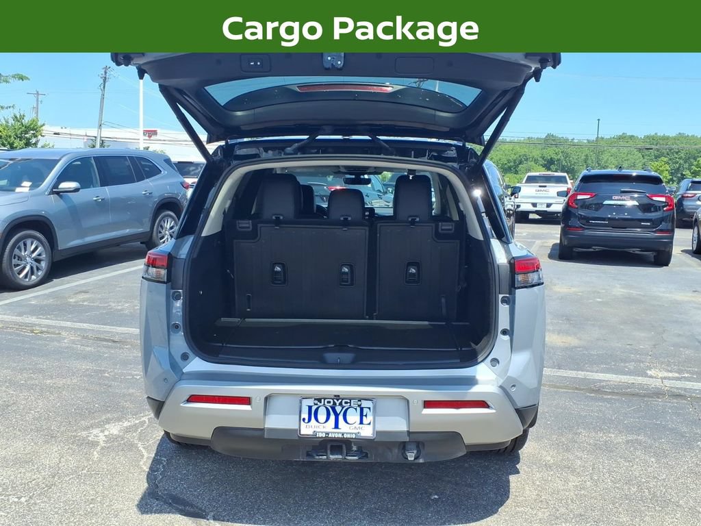 Used 2023 Nissan Pathfinder Platinum AWD/4WD image 15