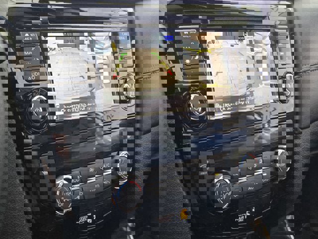 Used 2019 Nissan Rogue SL w/ Premium Package image 26