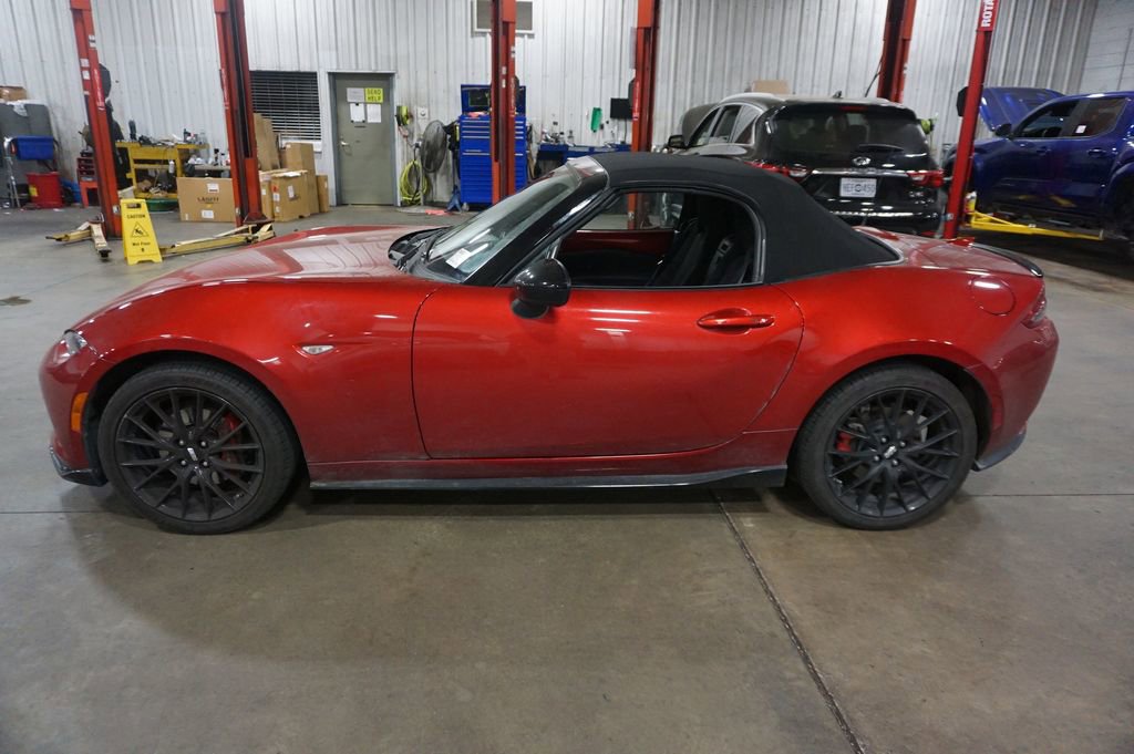 Used 2016 MAZDA MX-5 Miata Club w/ Brembo/BBS Package image 15