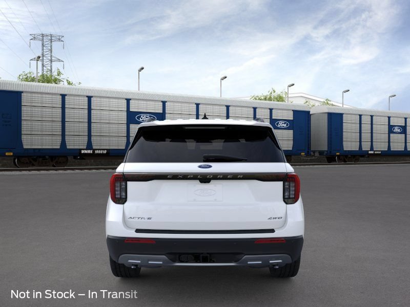 New 2026 Ford Explorer Active w/ Active Comfort Package AWD/4WD image 5
