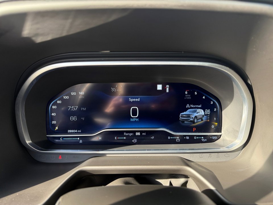 Used 2023 Chevrolet Tahoe Z71 w/ Off-Road Capability Package image 11