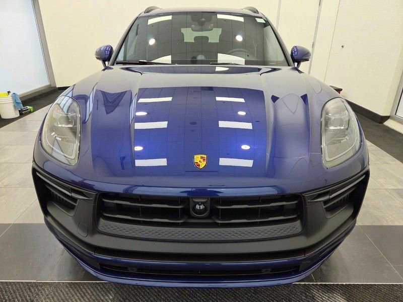 Certified 2026 Porsche Macan GTS image 12