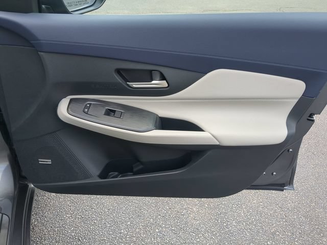 New 2026 Nissan Sentra SL w/ Floor Mat Package FWD image 32