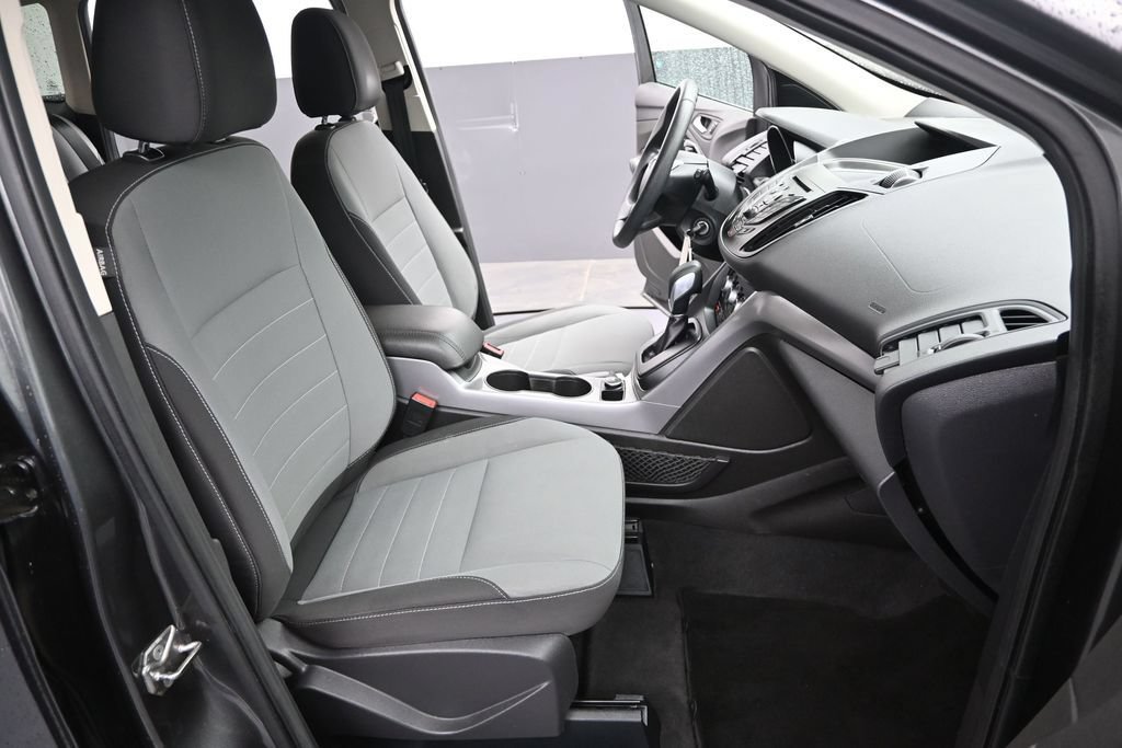 Used 2016 Ford Escape SE FWD image 24