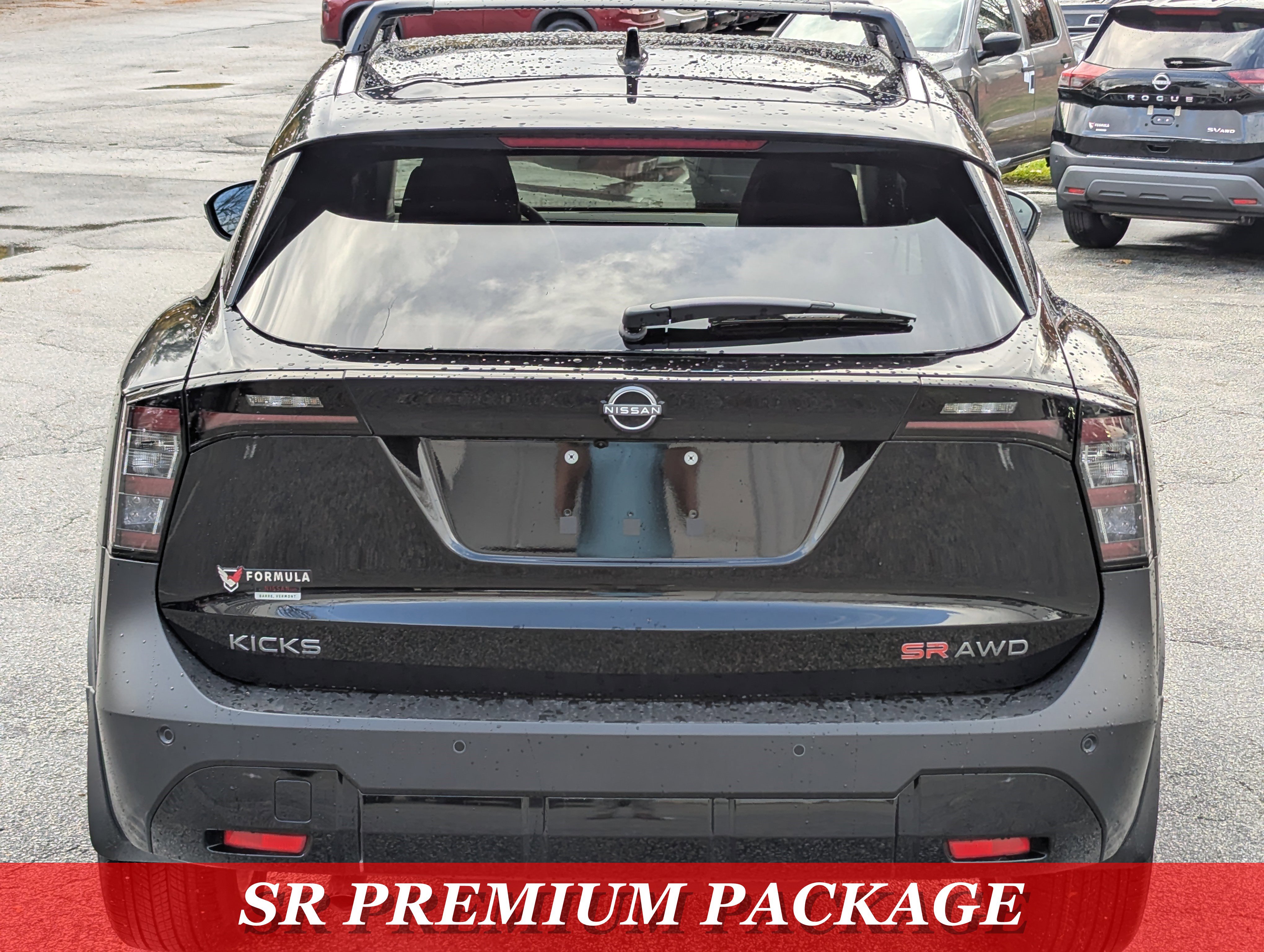 New 2026 Nissan Kicks SR w/ SR Premium Package image 6