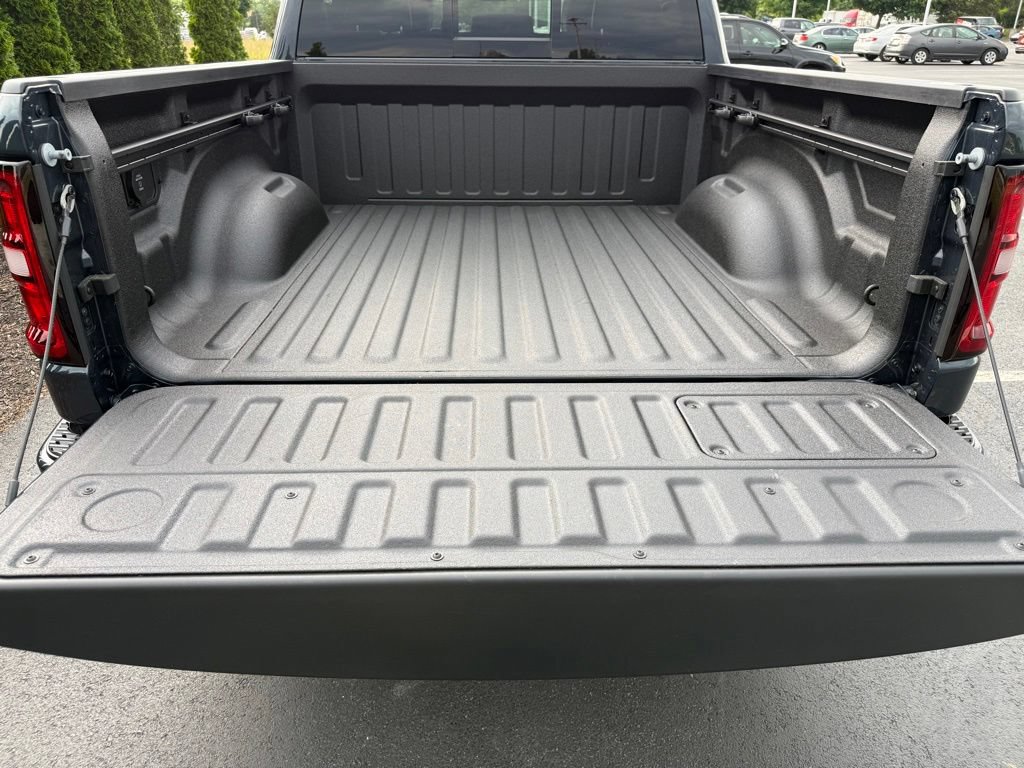 Used 2026 RAM 1500 Laramie w/ Night Edition AWD/4WD image 39