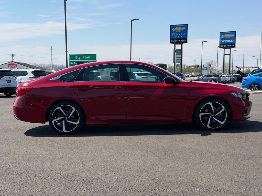 Used 2021 Honda Accord Sport image 6