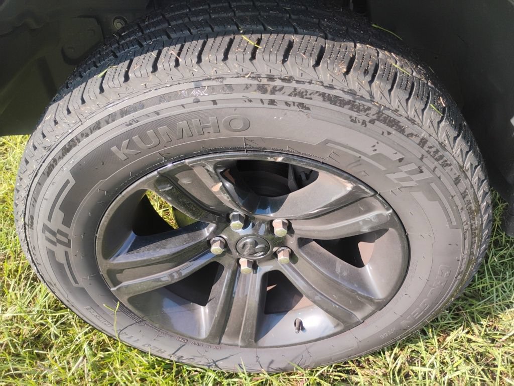 Certified 2024 RAM 1500 Warlock AWD/4WD image 9