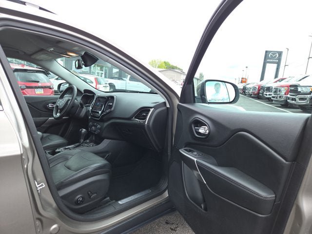 Used 2021 Jeep Cherokee Limited AWD/4WD image 13
