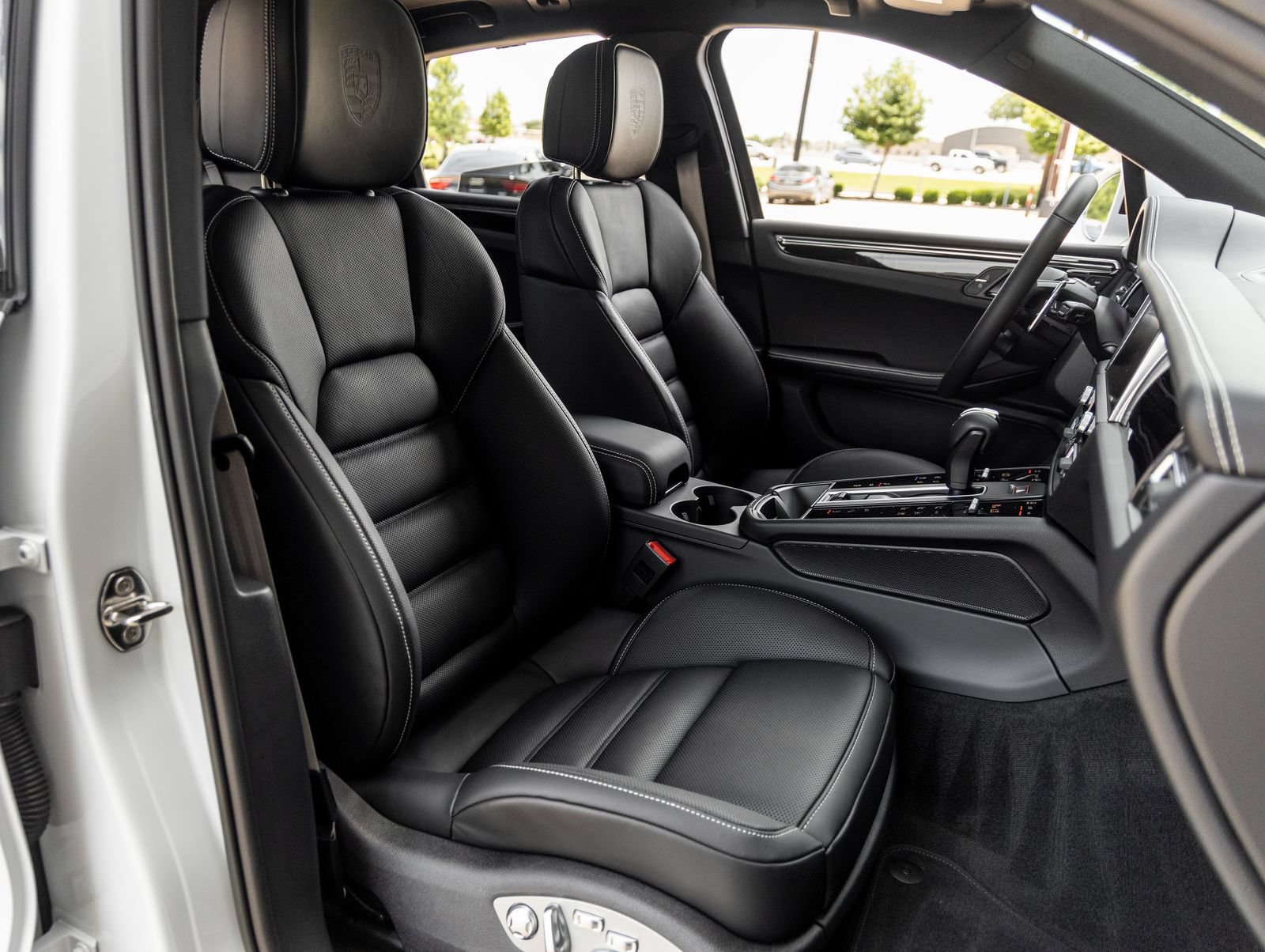 New 2026 Porsche Macan S AWD/4WD image 47