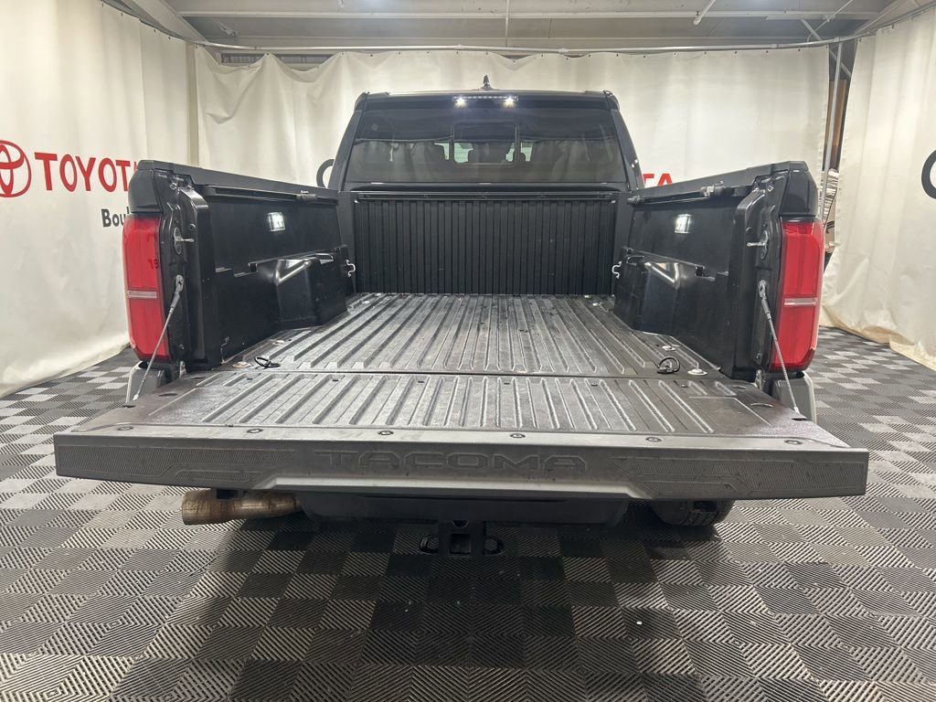 Used 2025 Toyota Tacoma SR5 image 16