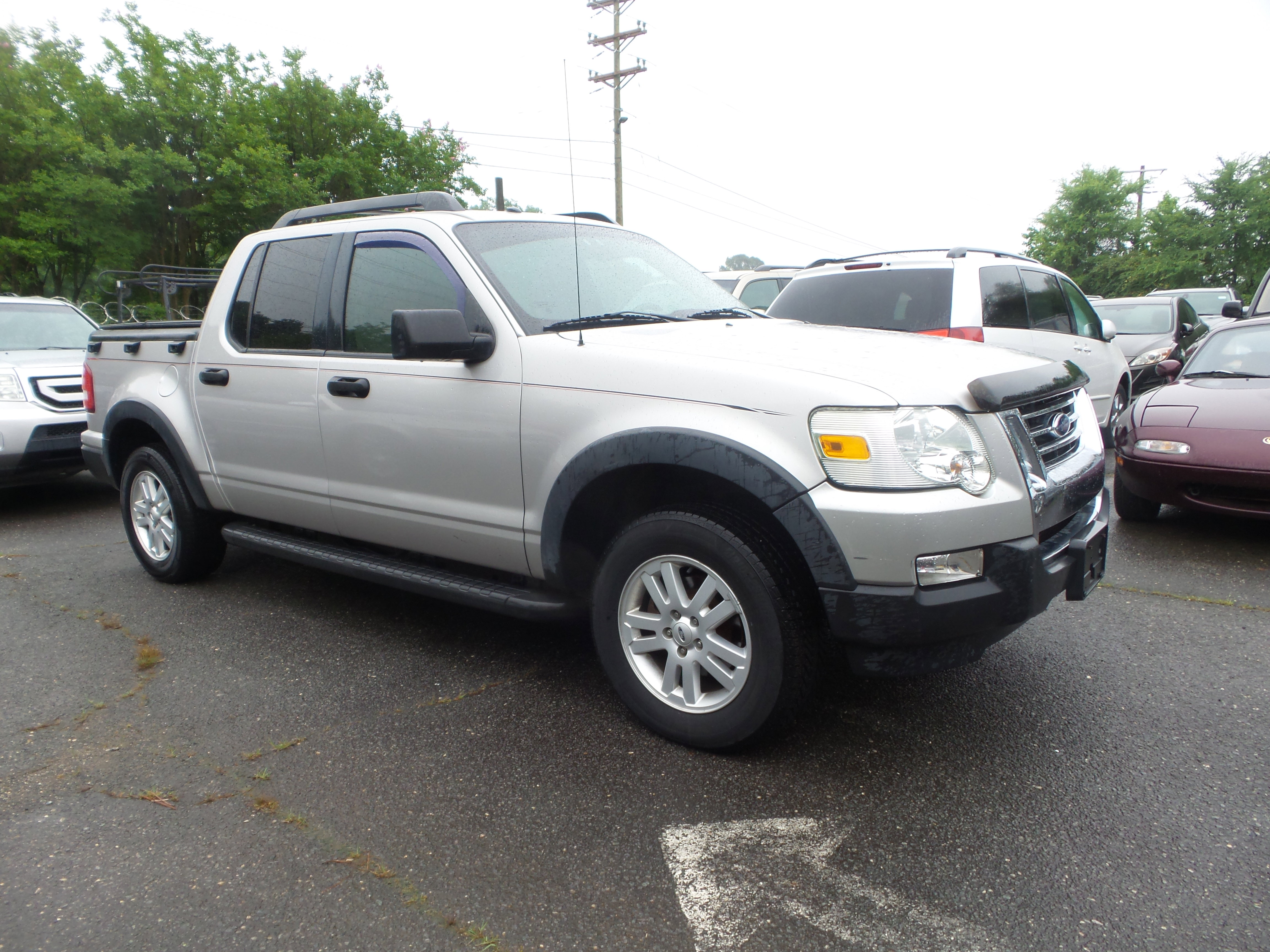 Used 2008 Ford Explorer Sport Trac XLT AWD/4WD image 1