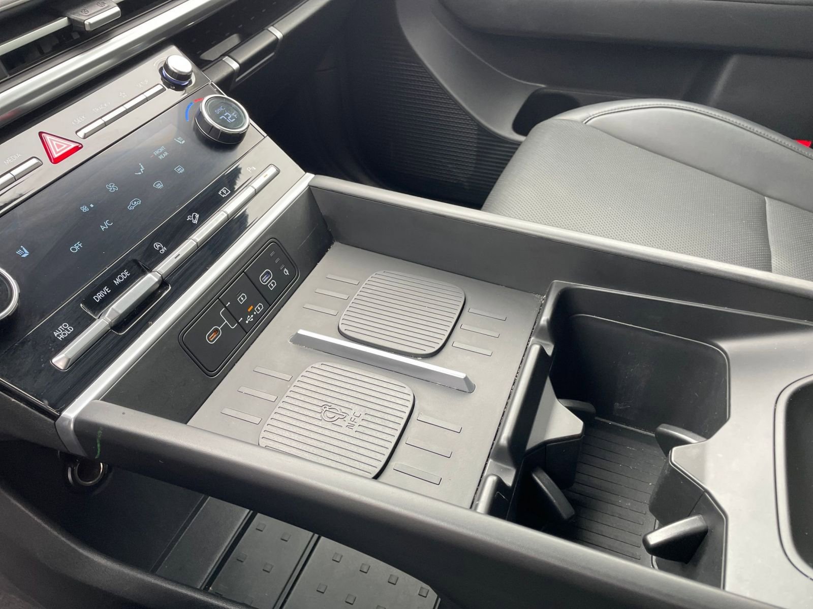 Used 2025 Hyundai Santa Fe SEL image 41