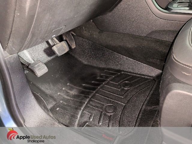 Used 2015 Chevrolet Colorado Z71 AWD/4WD image 14