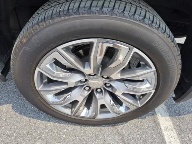 Used 2025 GMC Sierra 1500 Denali AWD/4WD image 24