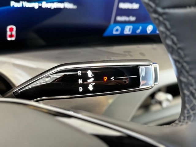 New 2026 Cadillac Vistiq Luxury image 29