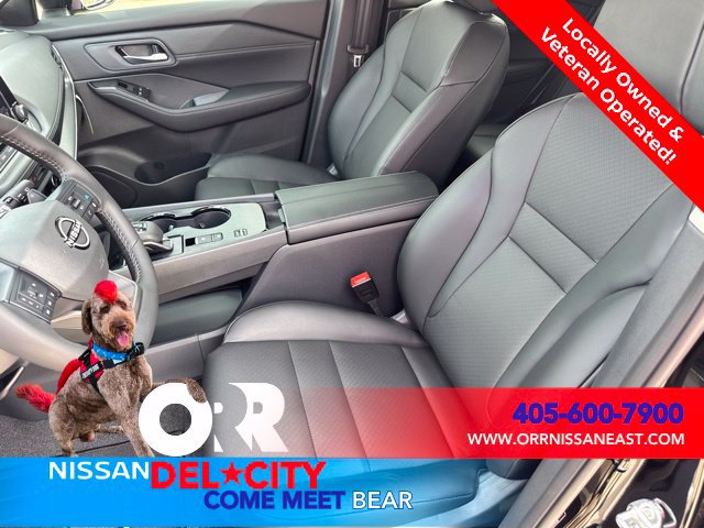 New 2027 Nissan Rogue Dark Armor FWD image 14