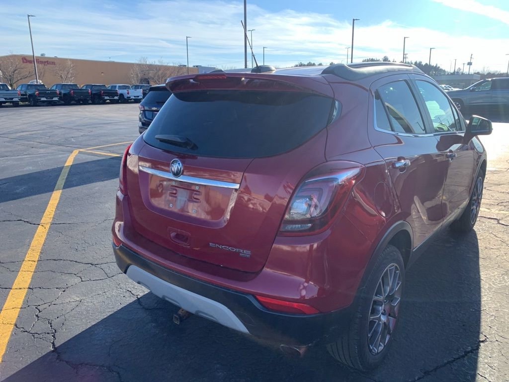 Used 2019 Buick Encore Sport Touring w/ LPO, Active Package image 8