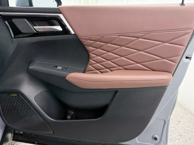 Used 2025 Mitsubishi Outlander SEL FWD image 18