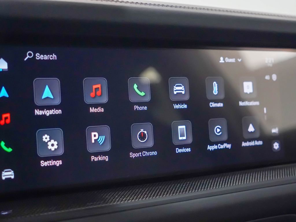 Certified 2025 Porsche Cayenne GTS image 26