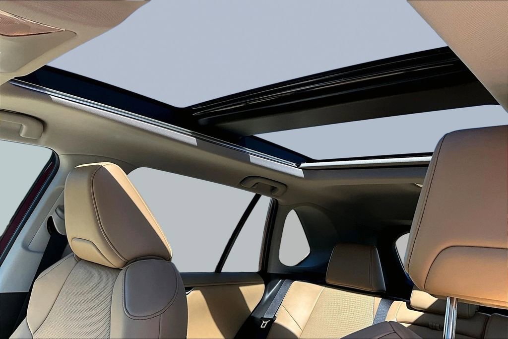 Certified 2021 Toyota RAV4 Limited image 27