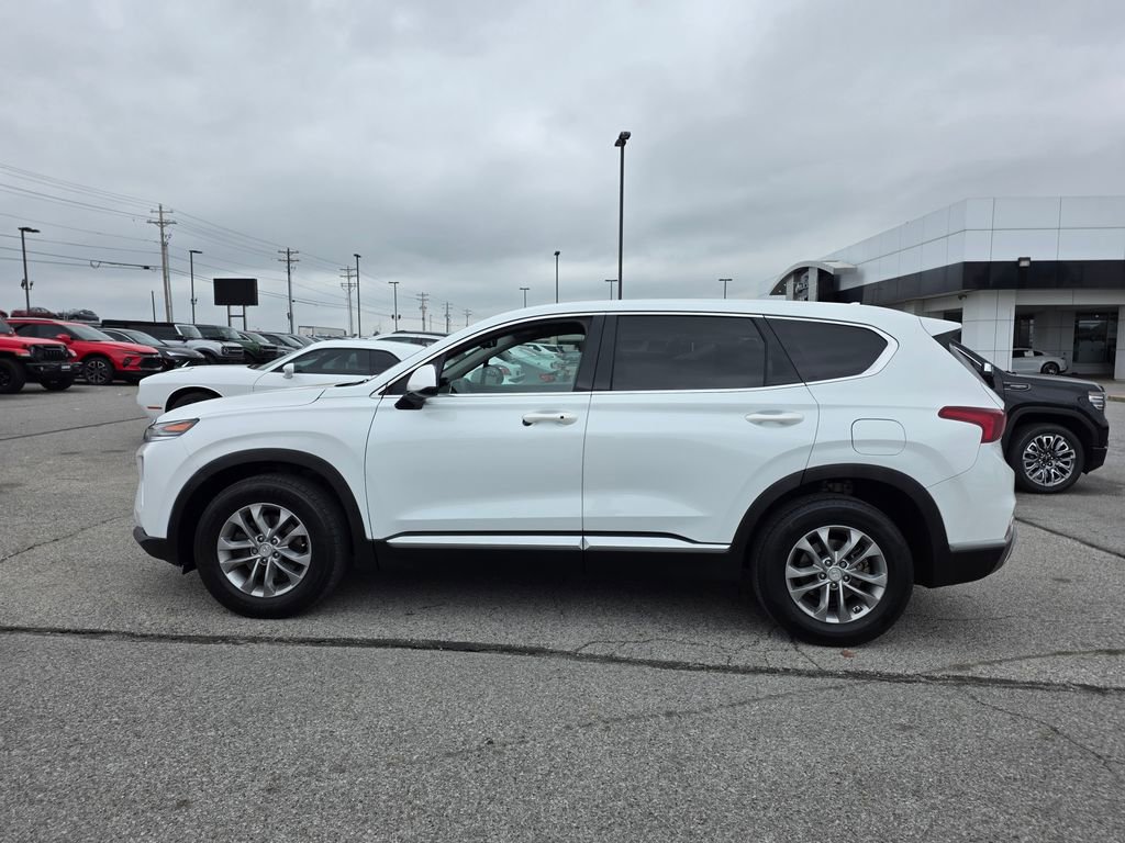 Used 2019 Hyundai Santa Fe SEL image 4