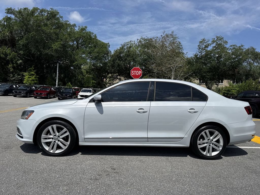 Used 2017 Volkswagen Jetta SEL FWD image 27