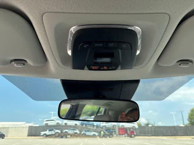 Used 2026 Toyota Corolla Cross L FWD image 21
