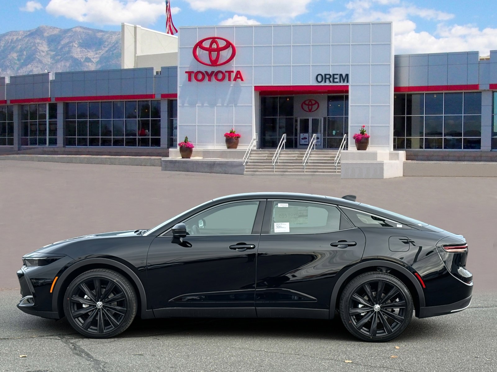 New 2026 Toyota Crown Nightshade image 5